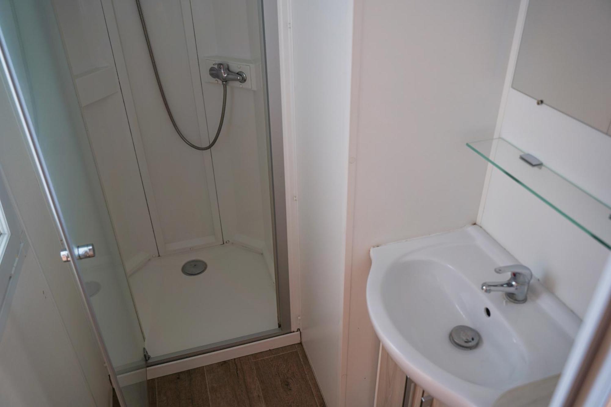 Camping Vila Village Sant Feliu de Buixalleu Bagian luar foto